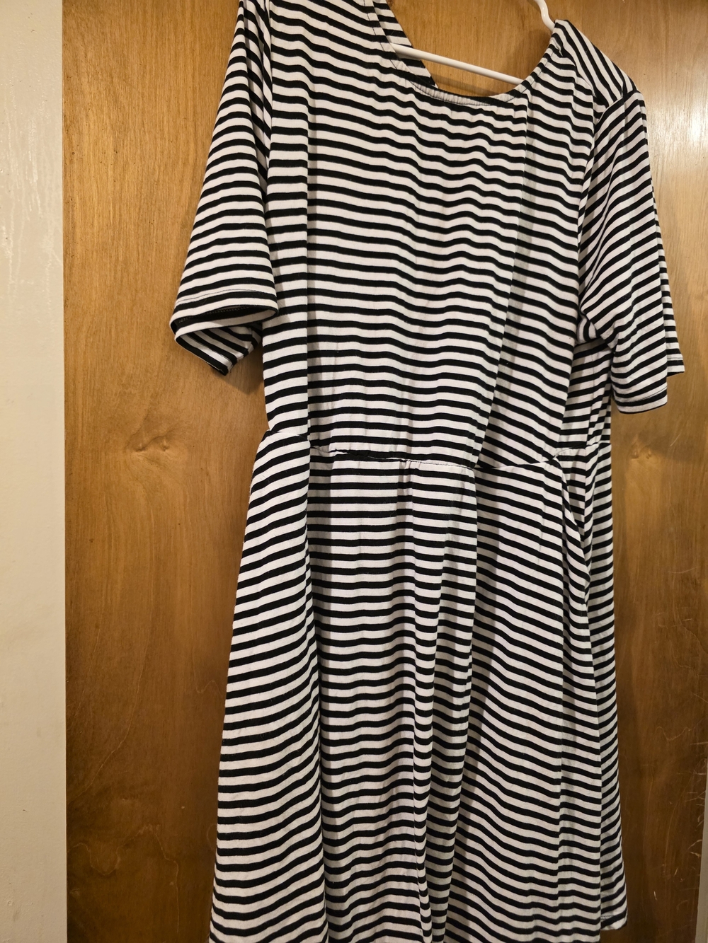 Black & White Striped Classic Short Sleeve